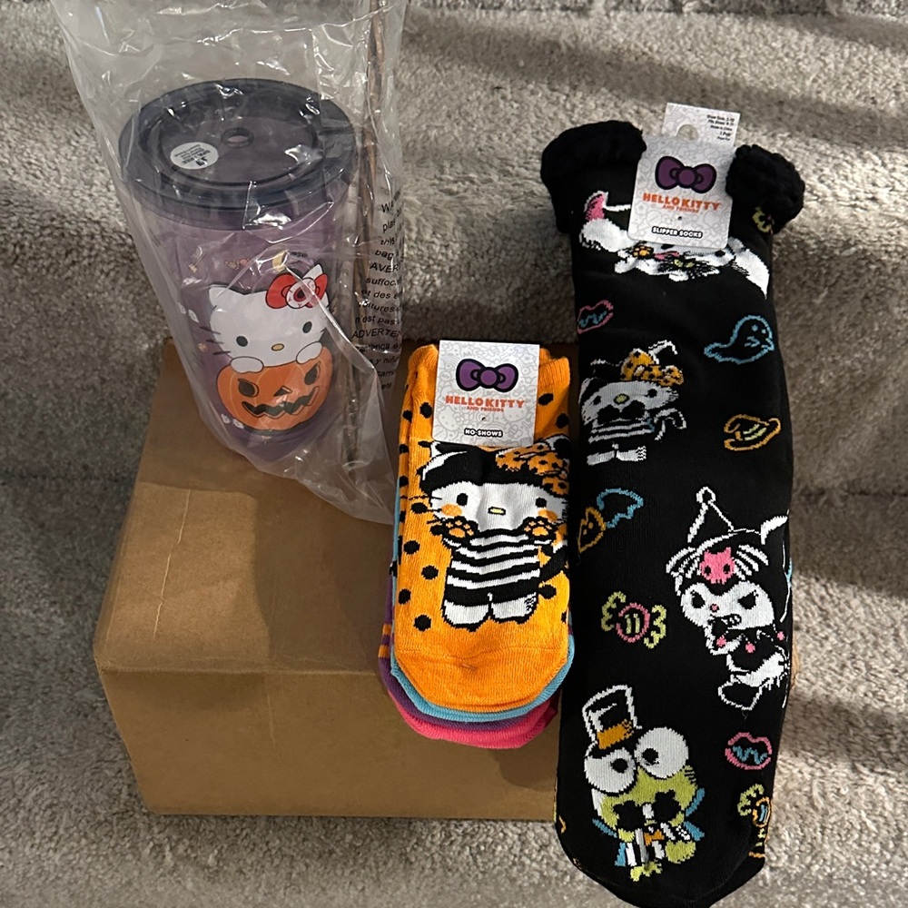 Hello Kitty Halloween Socks and Tumbler Bundle